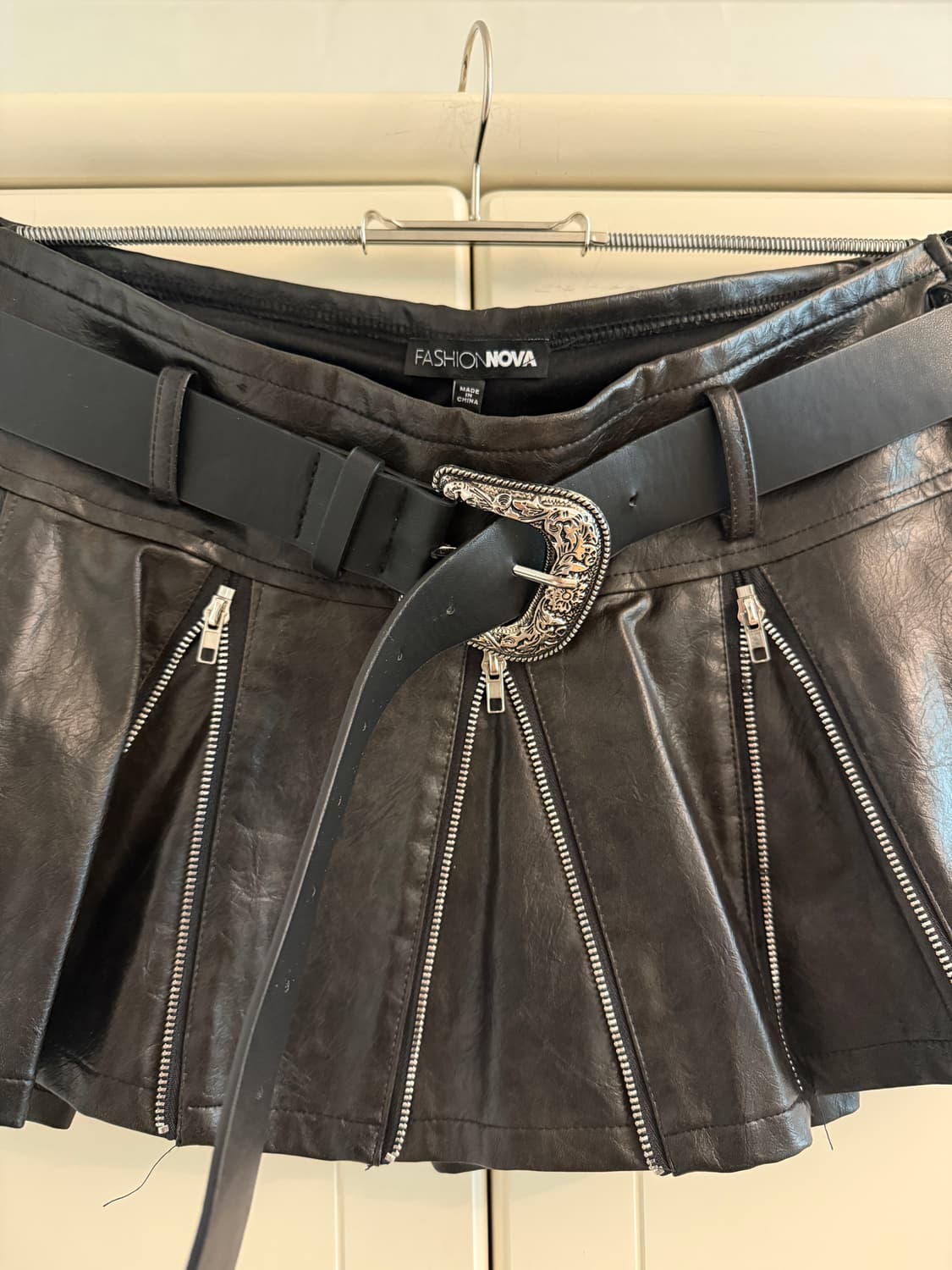 Fashion nova 가죽 스커트 상품이미지2