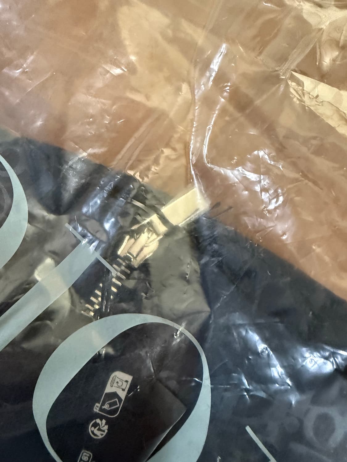 디올 오블리크 다운 자켓 네이비 블루 테크니컬 자카드 Dior Obliq 상품이미지7