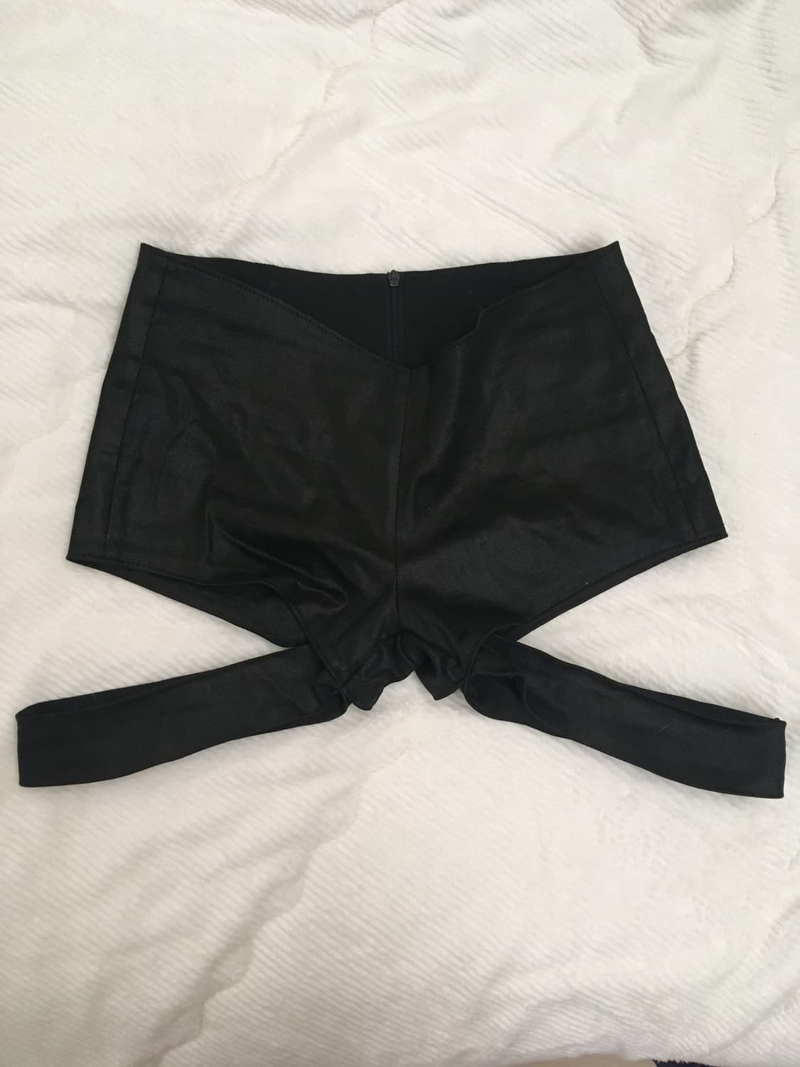 Hole 가터 가죽 바지 상품이미지3