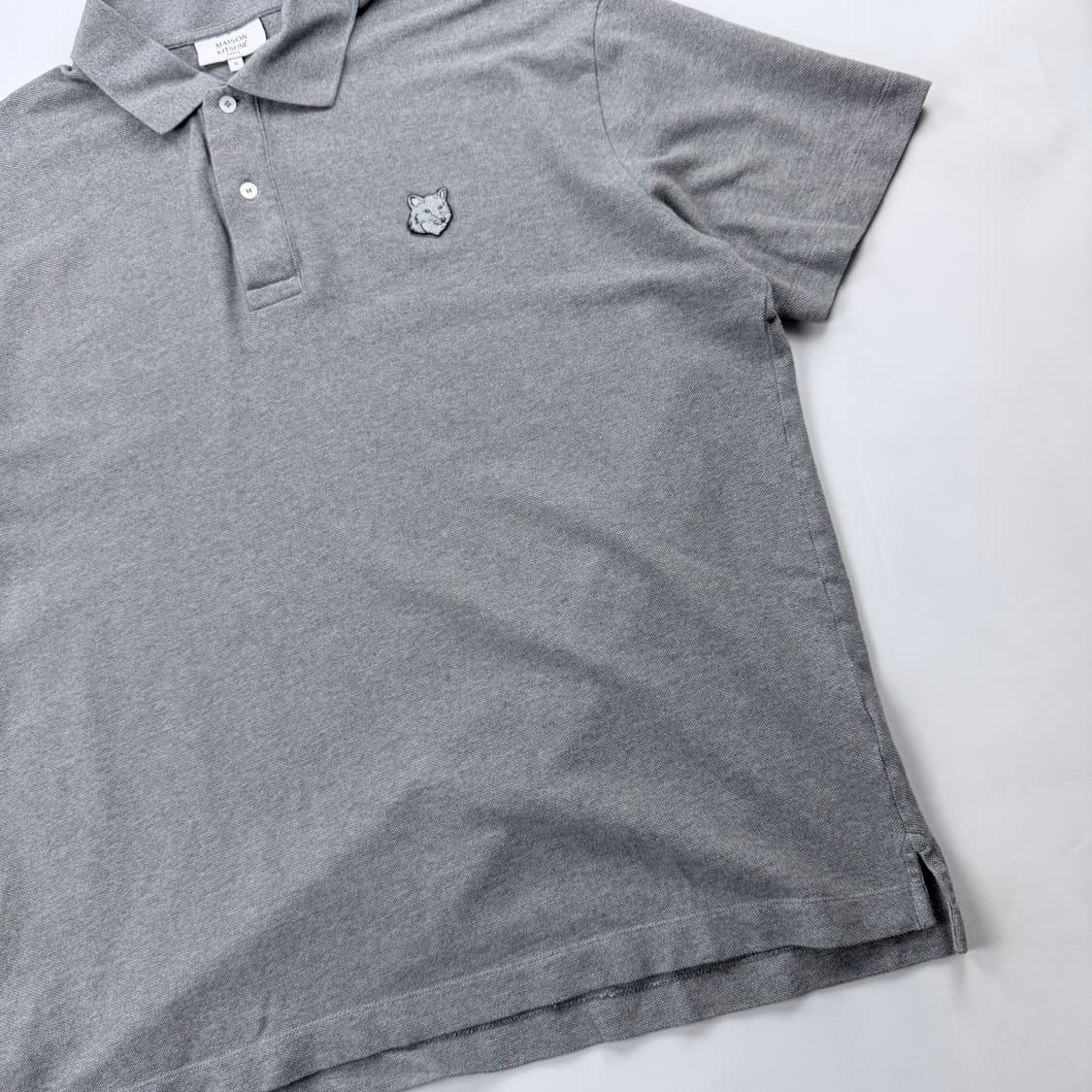 메종키츠네 25ss 그레이 폭스 헤드 폴로 반팔 상품이미지5