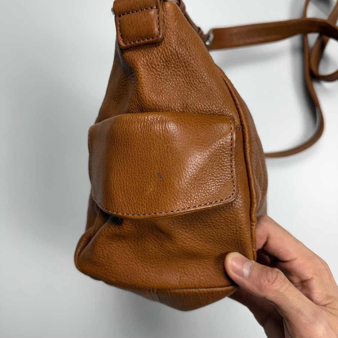 마가렛호웰 가죽 숄더백 상품이미지6