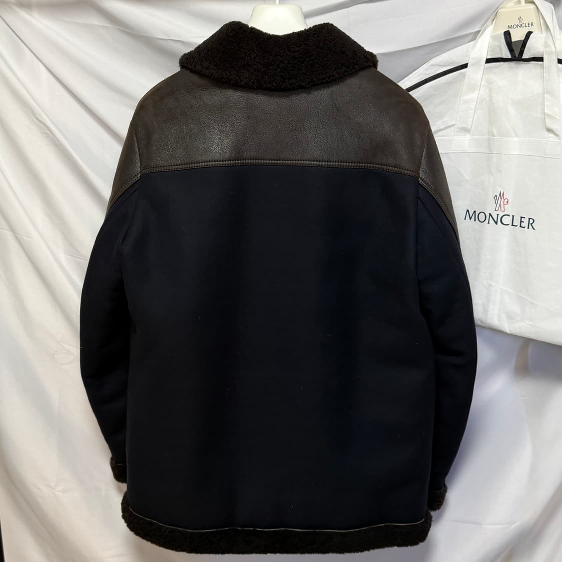 [S+급/4] 몽클레어 라흐넬 무스탕 레더 자켓 브라운 상품이미지5