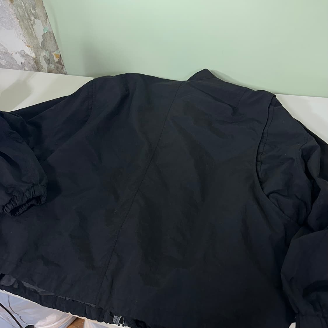 OS 루어스 LOUS 오버핏 밑단스트링 오버핏 나일론자켓 상품이미지5