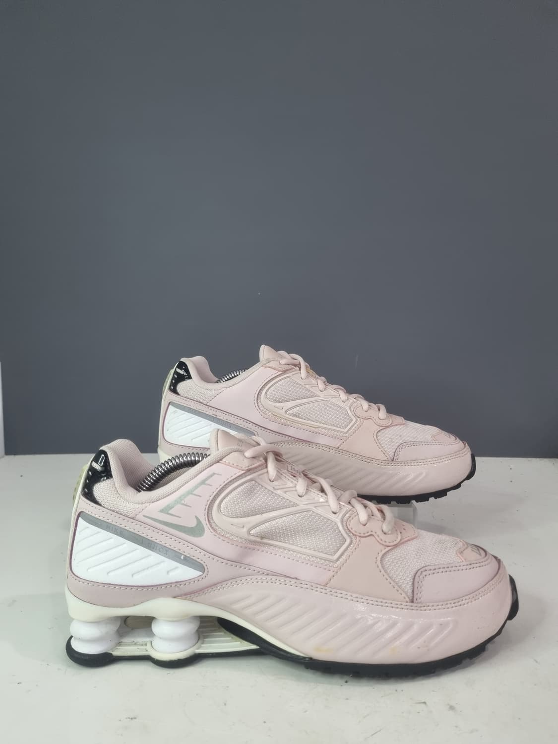 250 나이키 샥스 이니그마 상품이미지1