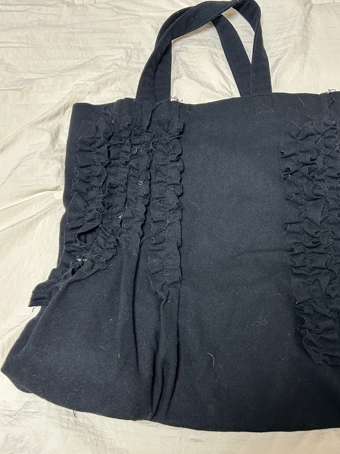 꼼데가르송 프릴 토트백 상품이미지2