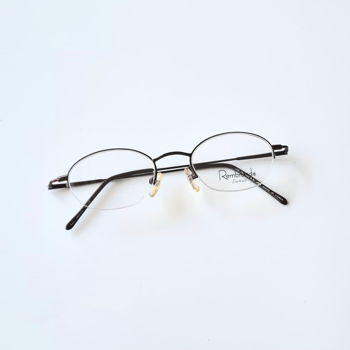 데드스탁 클래식한 오벌(Oval)형 반무테 안경테 625 상품이미지1