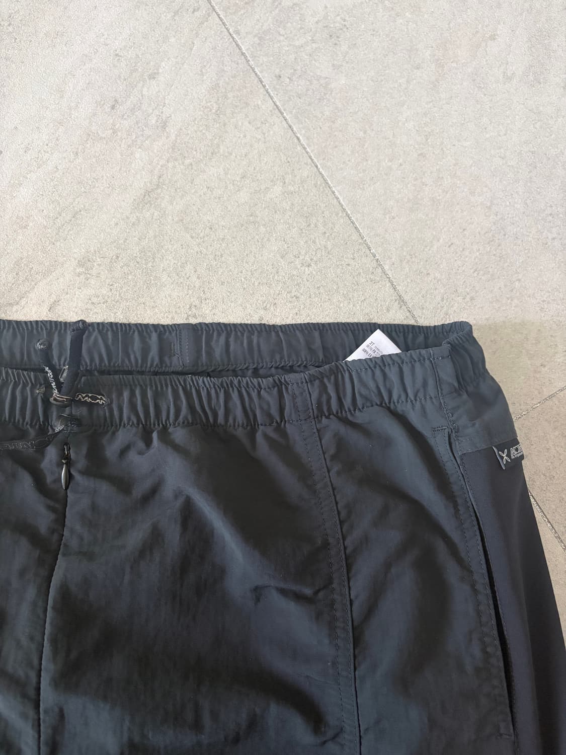 몬추라 우븐팬츠 블랙 M 상품이미지3