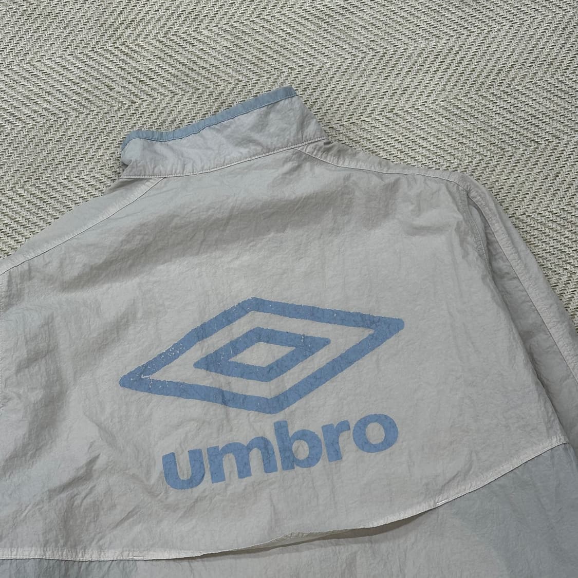 엄브로 배색 윈드브레이커 r2936 상품이미지4