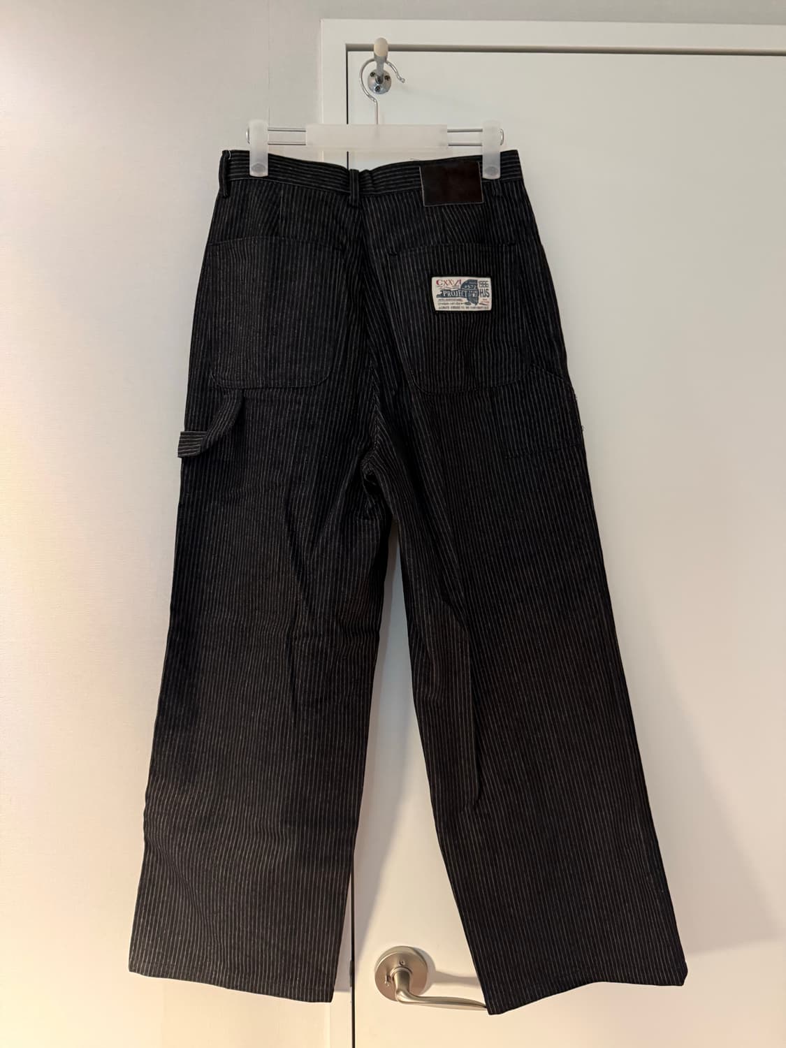 헬름 스트라이프 팬츠 상품이미지3