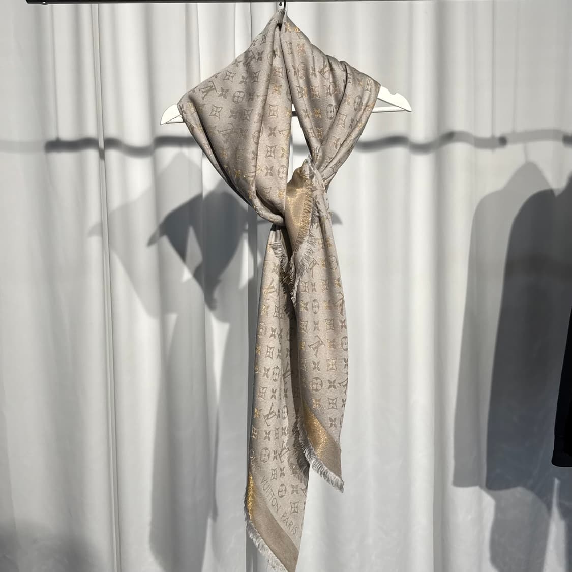 [정품] 루이비통 모노그램 샤인숄 M75122 상품이미지1