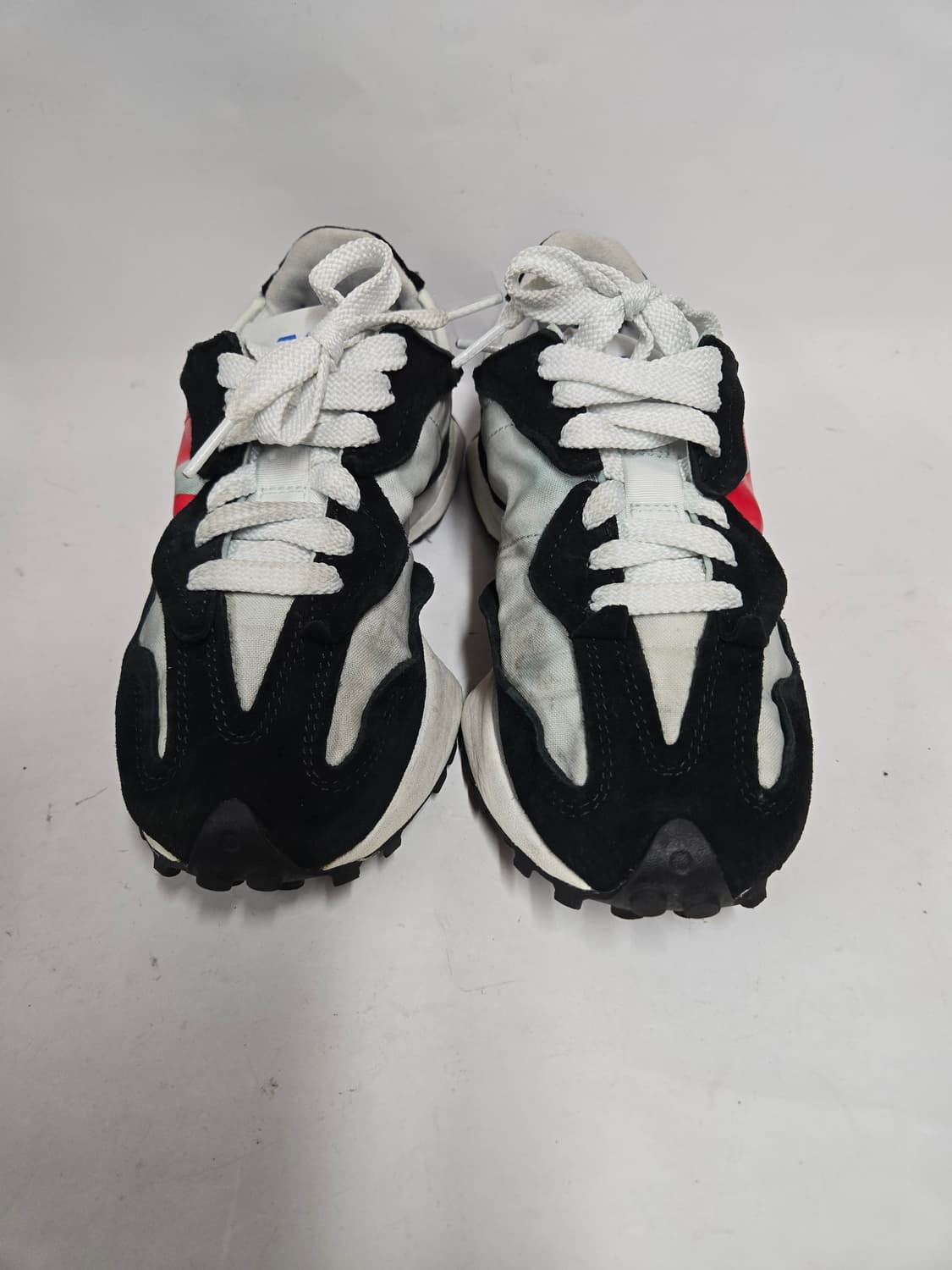 뉴발란스 327 블랙/레드 운동화 235mm 상품이미지2