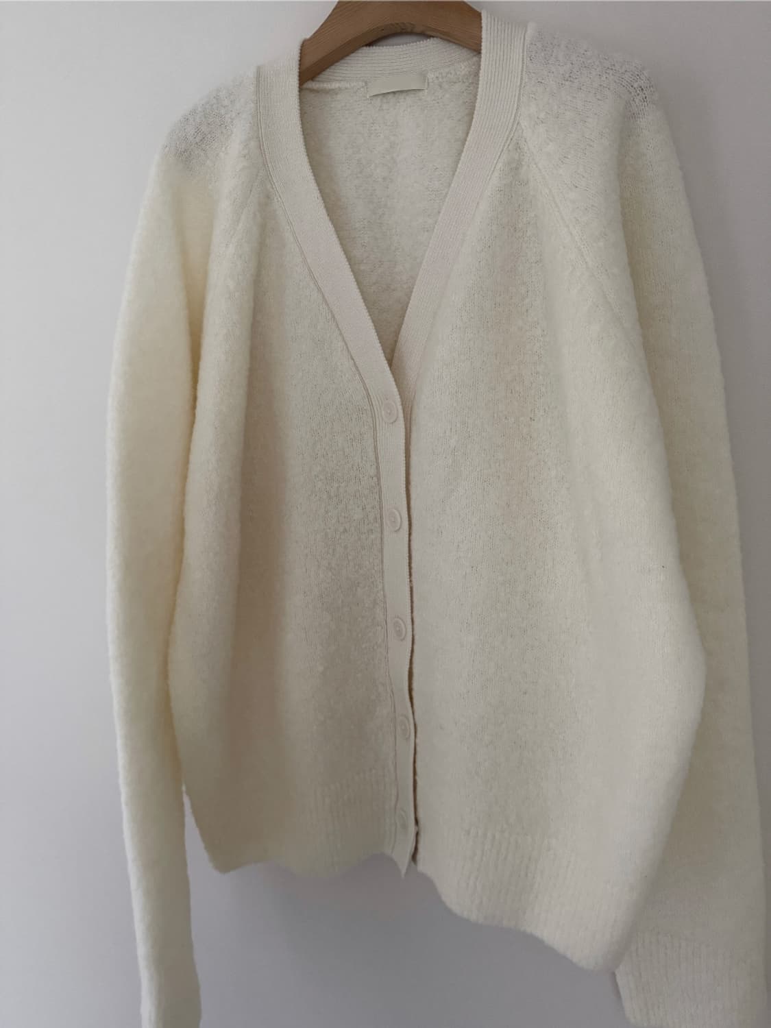 ❗️미개봉 새상품❗️ 디폰드 deepond. 메리노 부클 가디건 상품이미지8