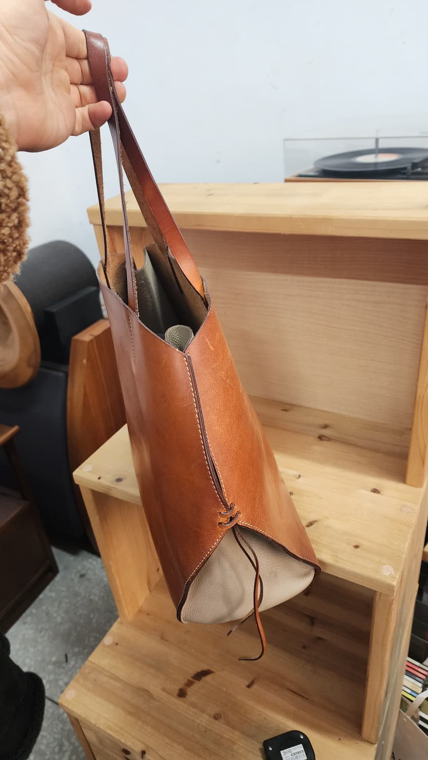 JANE COUTURE 가죽 토트백 상품이미지4