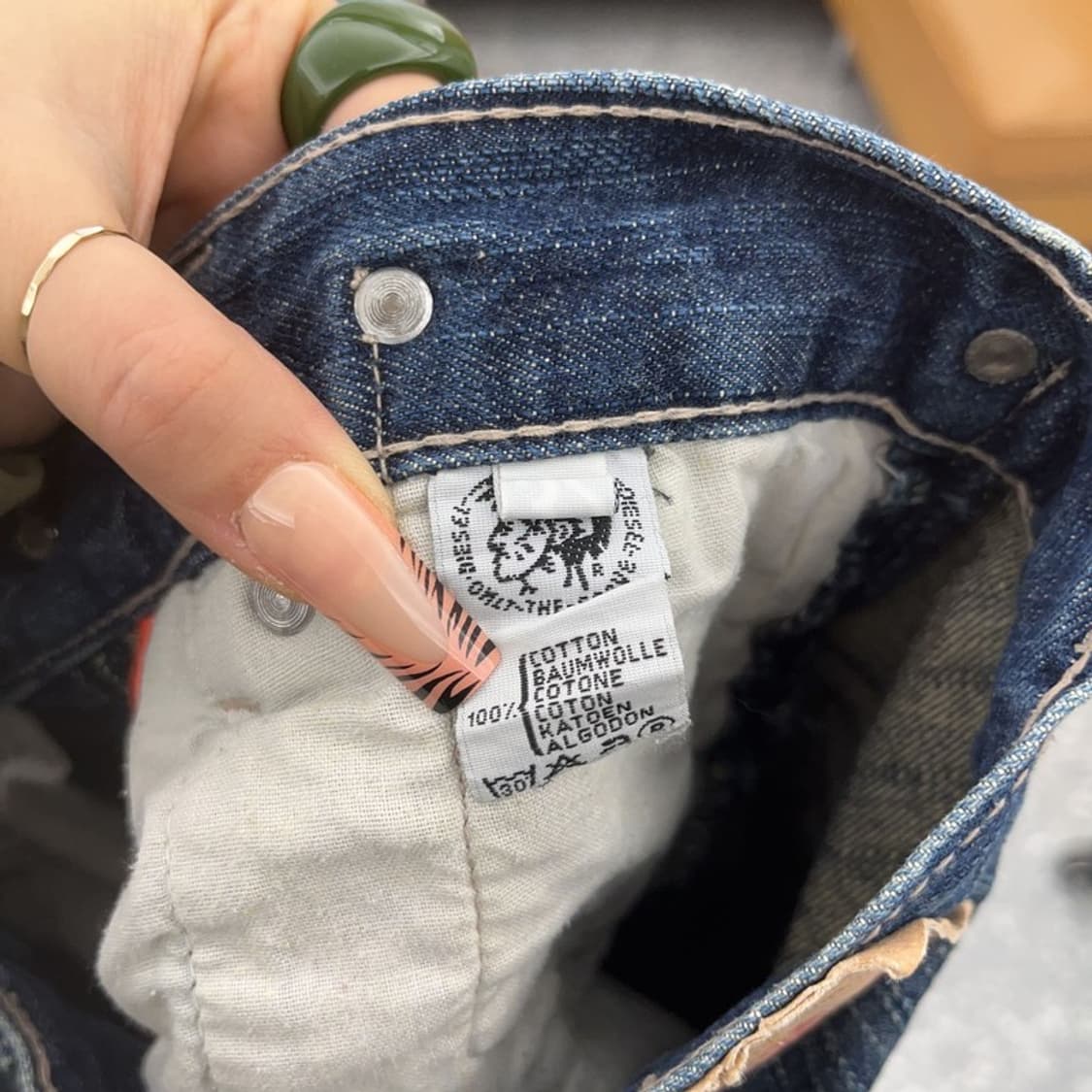 디젤 올드스쿨 빈티지 레트로 워싱 데님팬츠 32인치 C08185 상품이미지6