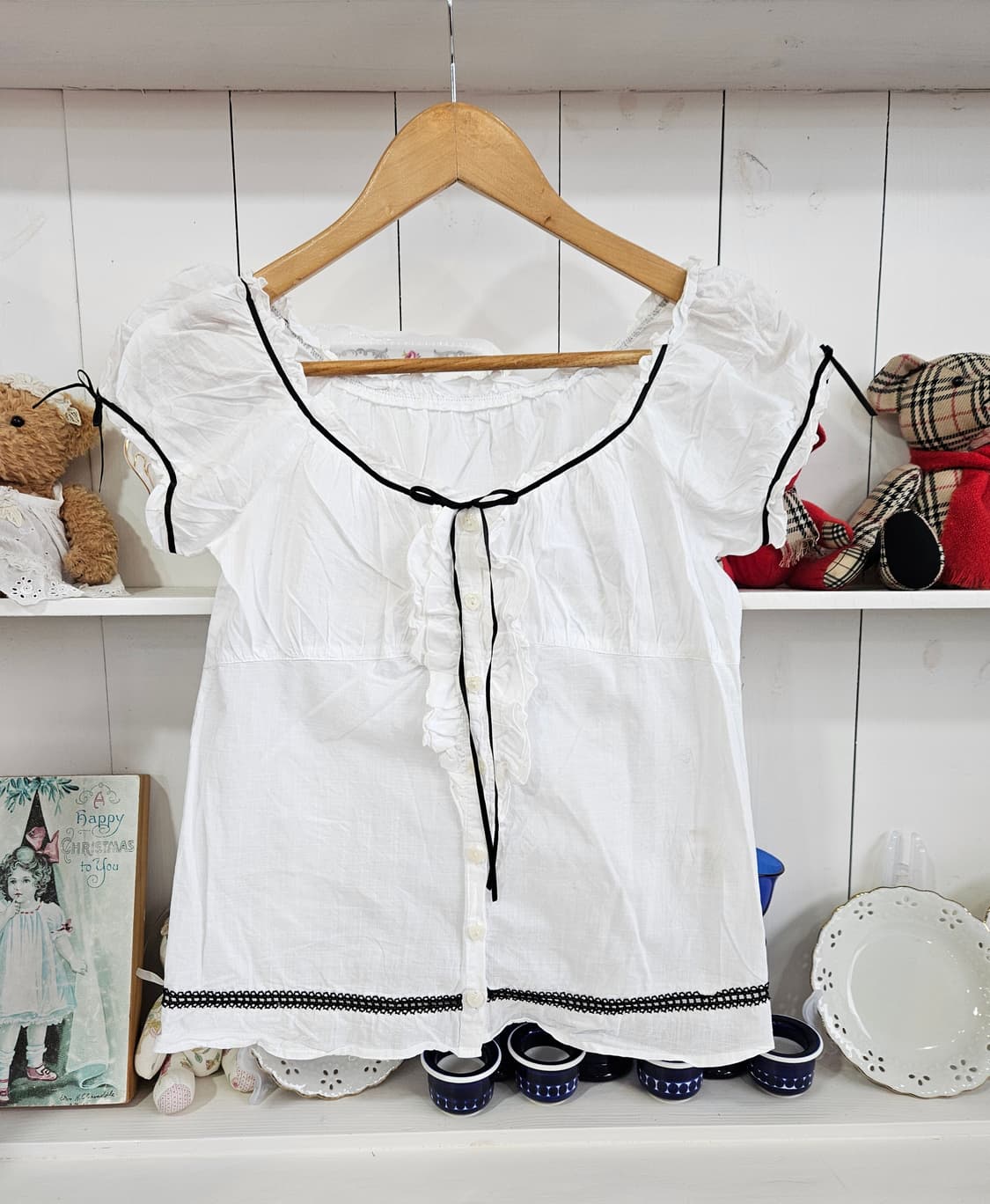 LEST ROSE 프릴 블라우스 상품이미지1