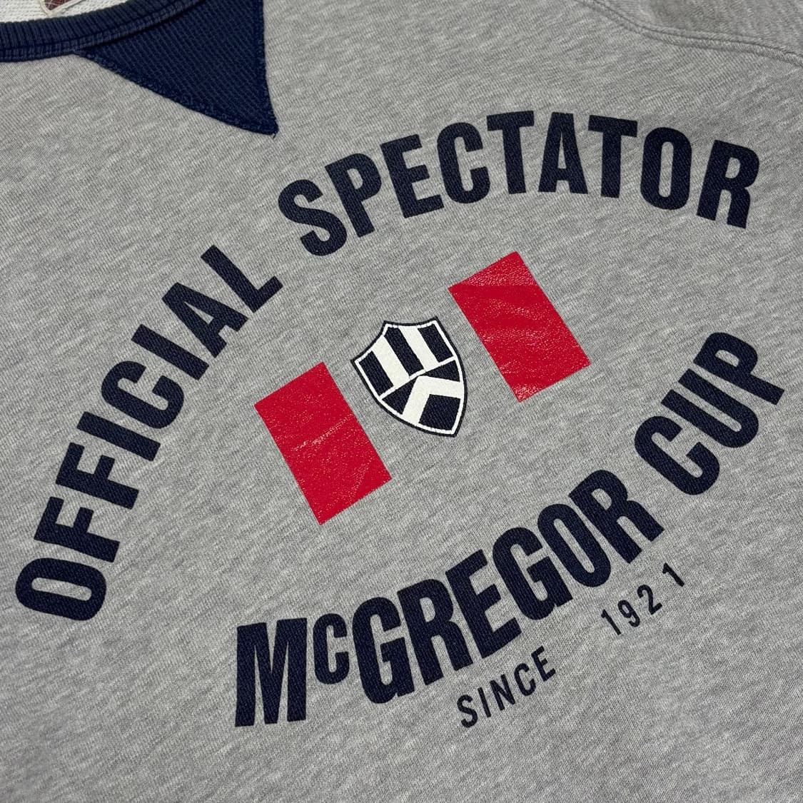 맥그리거 컵 오피셜 스펙테이터 래글런 맨투맨 상품이미지2