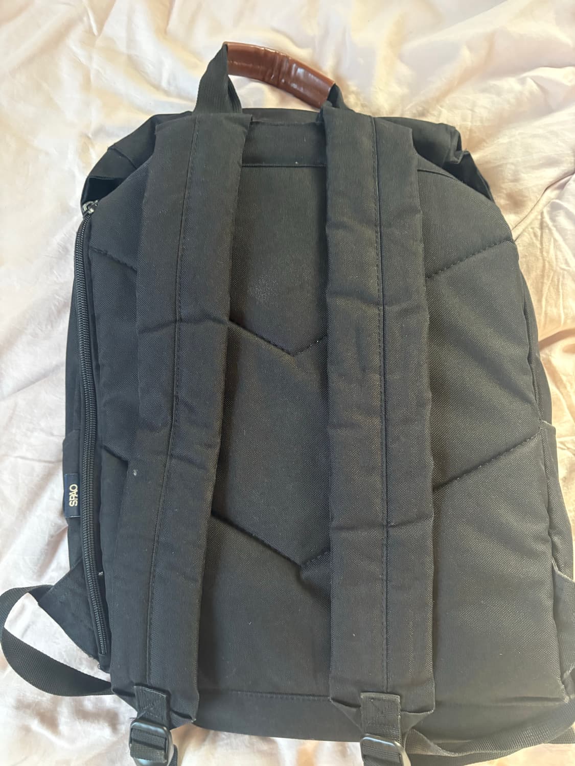 SRO 블랙 백팩 / 가죽 버클 포인트 / 깔끔한 데일리 백팩 상품이미지2