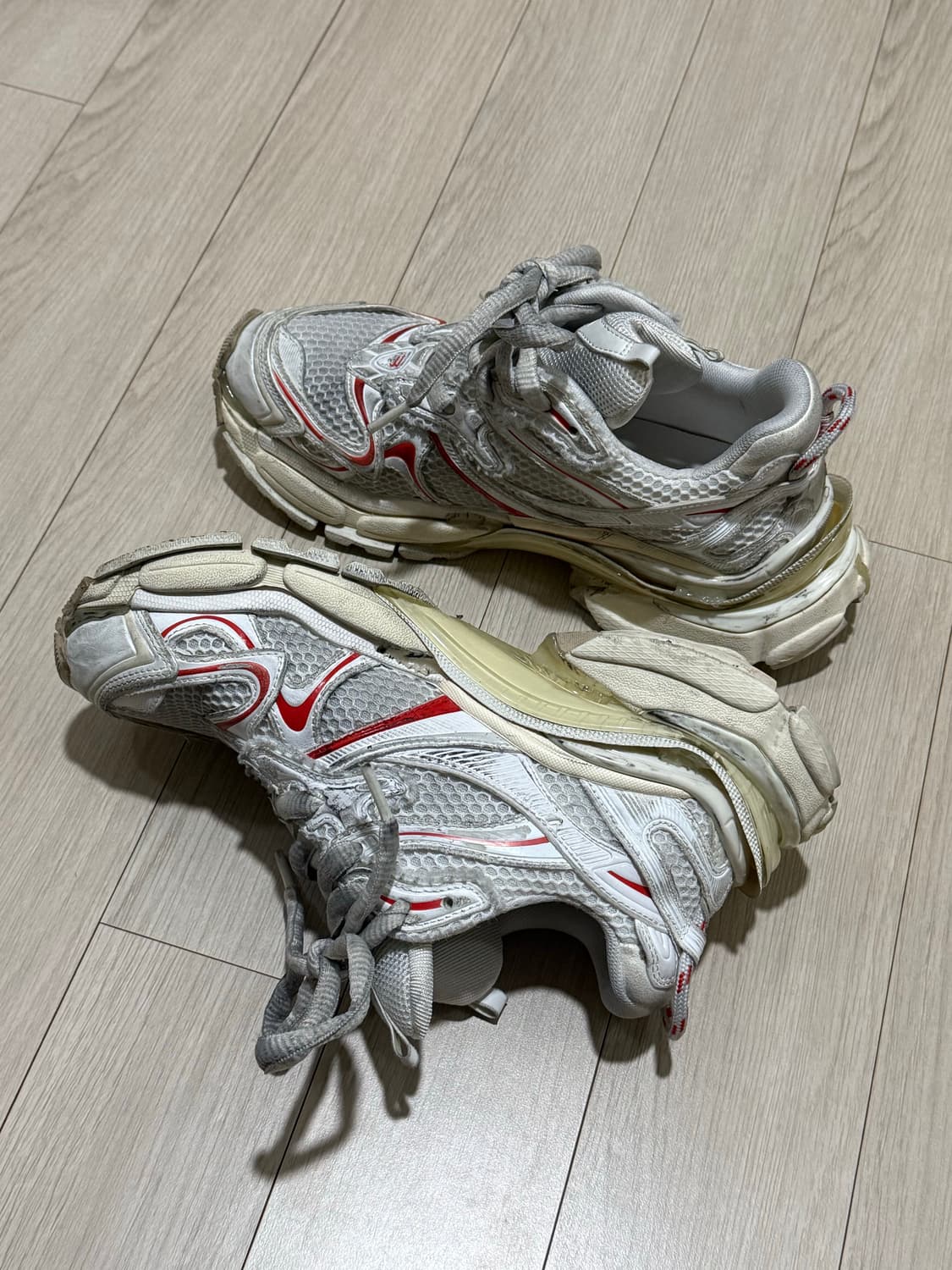 (W) 발렌시아가 러너 2.0 스니커즈 화이트 베이지 레드 37 상품이미지4