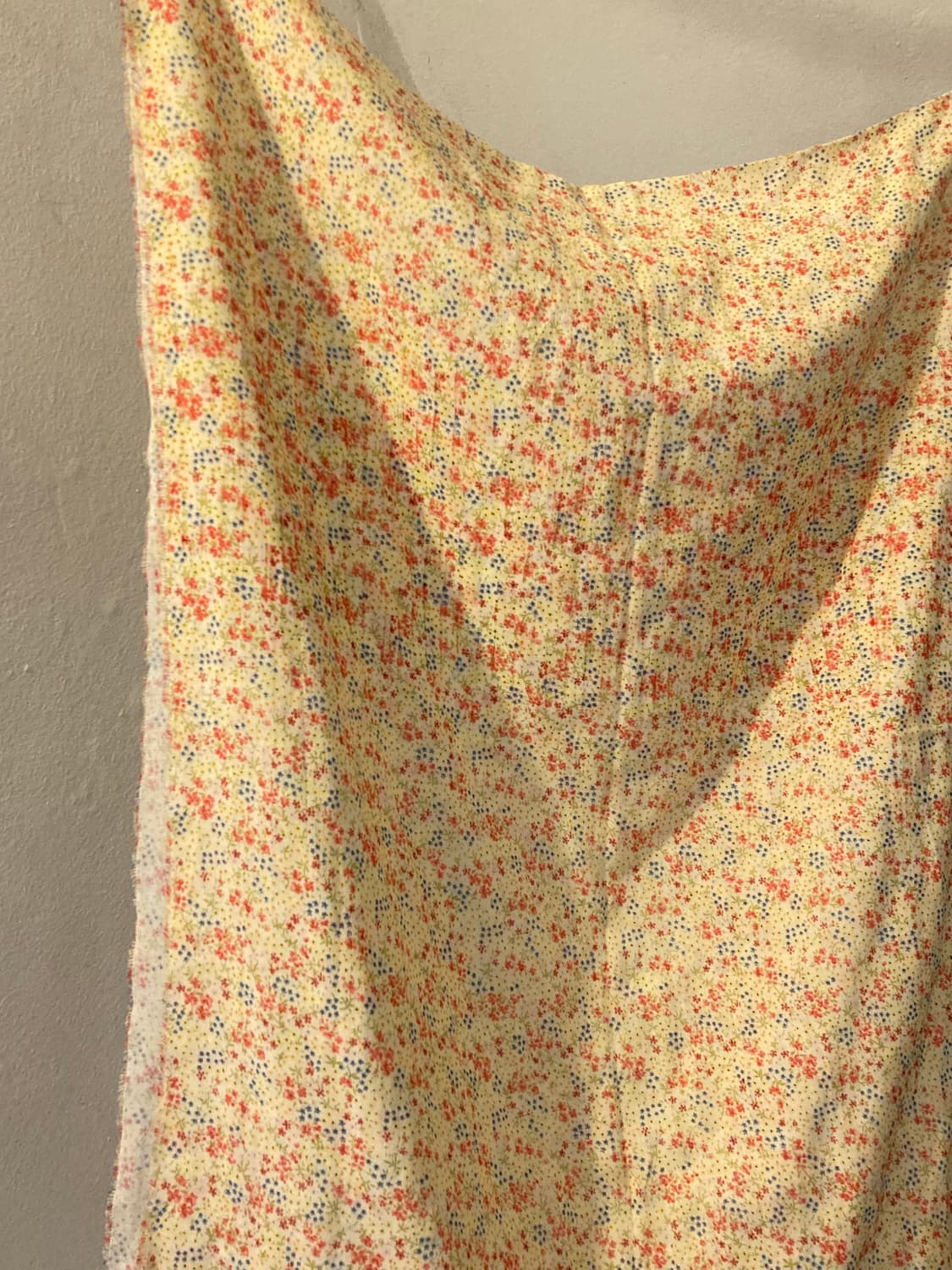 빈티지 플라워패턴 버터 패브릭 상품이미지2