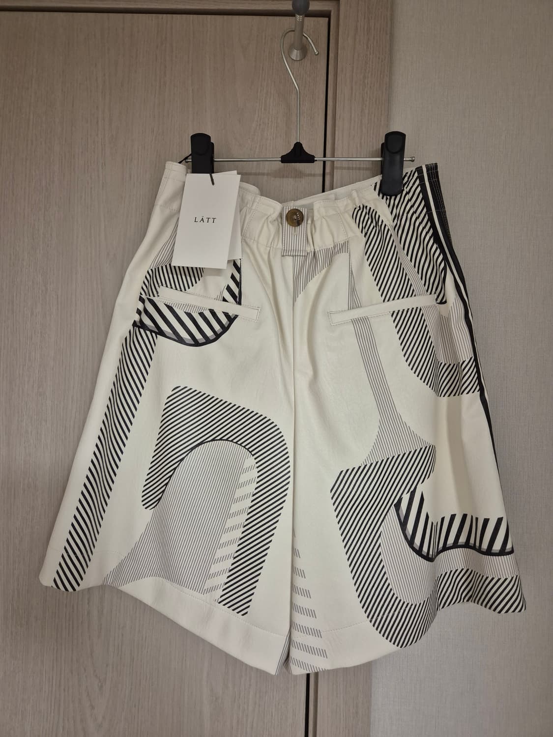 LATT 패턴 쇼츠 상품이미지2