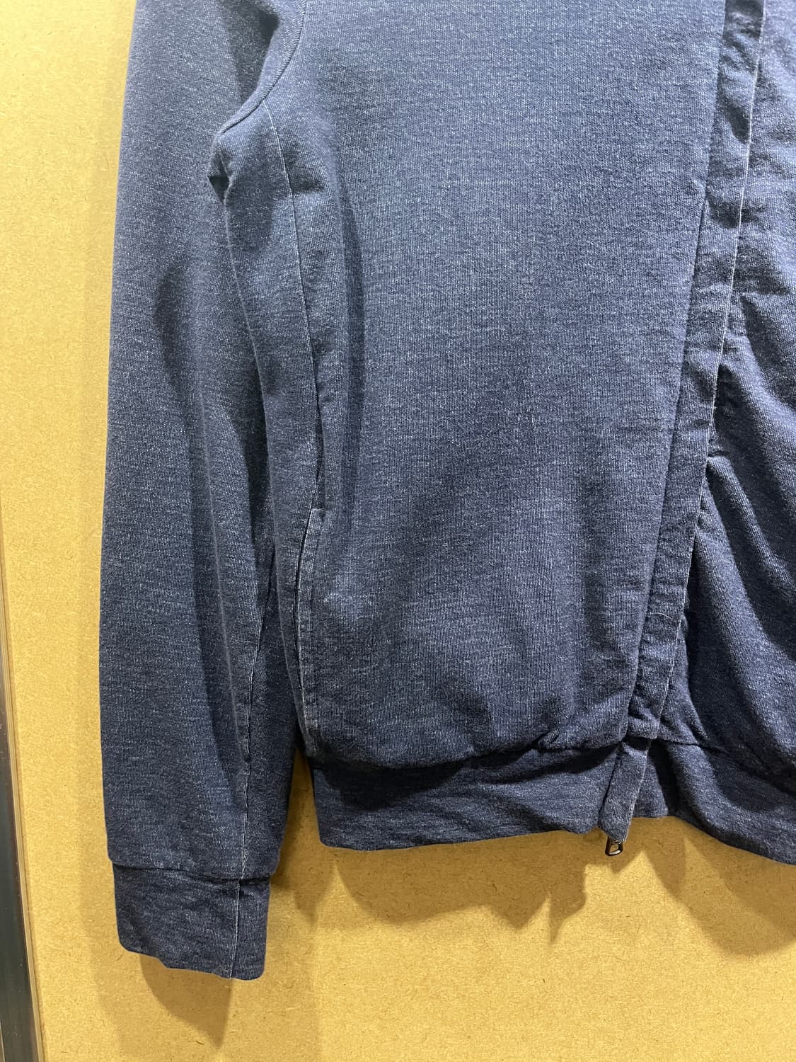 아르마니 익스체인지 사선 지퍼 집업 상품이미지6