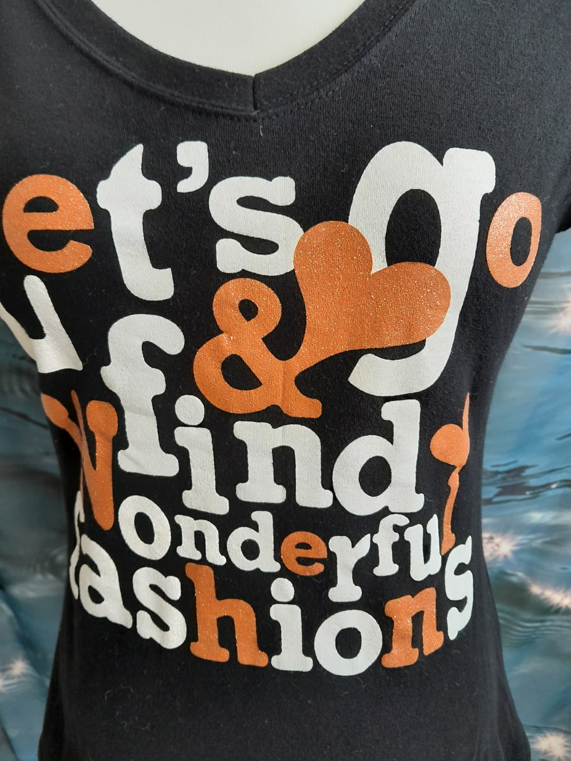 와투케 레터링 브이넥 반팔티셔츠 상품이미지2