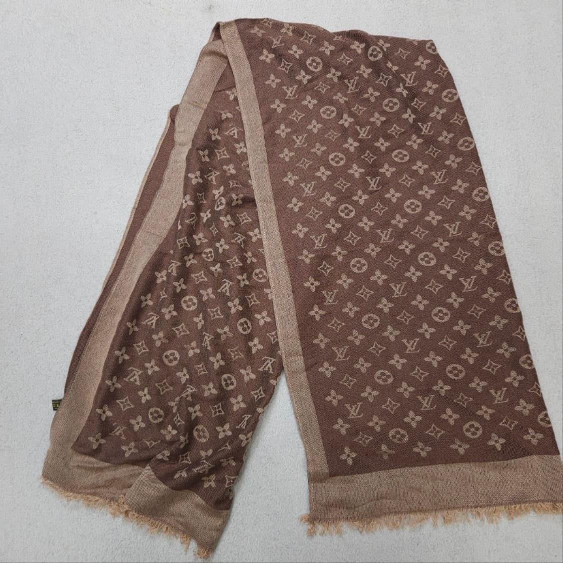 정품 루이비통 모노그램 머플러 상품이미지3