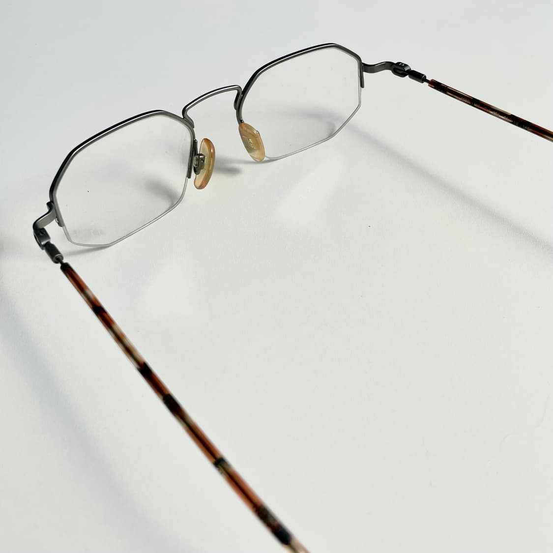 CAZAL 독일의 하우스 브랜드인 카잘 사의 빈티지 반무테 안경 상품이미지3