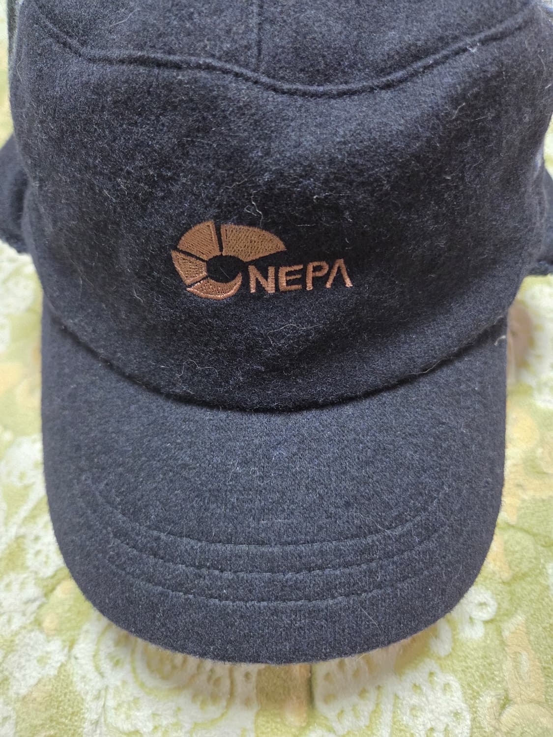 네파 블랙 귀달이 모자 상품이미지2