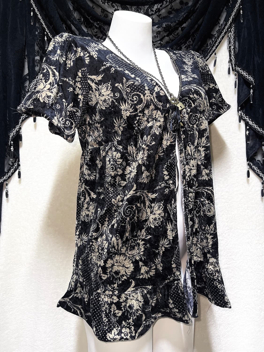 오리엔탈 페어리그런지 빈티지 플라워패턴 벨벳 로브가디건 핀터 고딕 고스 상품이미지4