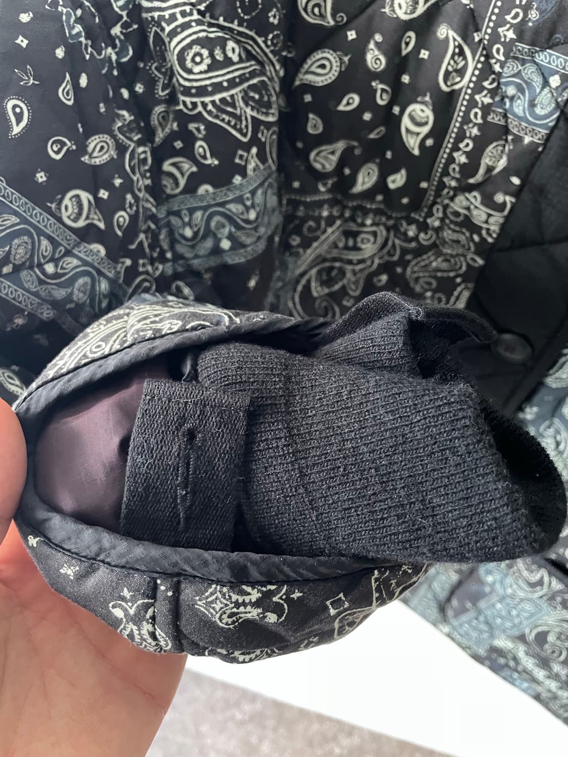 비이커 반다나 패턴 점퍼 상품이미지4