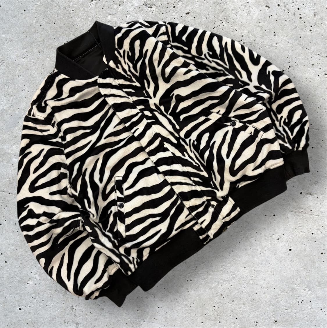 [L] 17ss 슈프림 콘트라베이스 리버시블 블랙 봄버 자켓 B528 상품이미지2