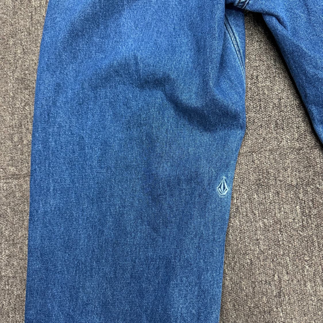 볼컴 빌로우 루즈핏 데님 (34)  상품이미지5