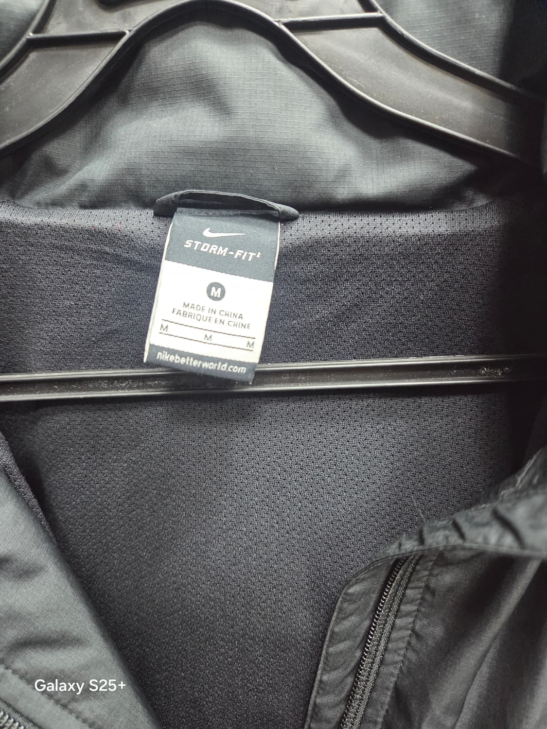 나이키   스톰핏 바람막이 상품이미지3