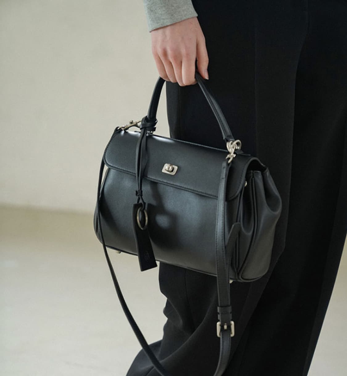 시야쥬 레더 미쉘백 S사이즈 블랙 상품이미지5