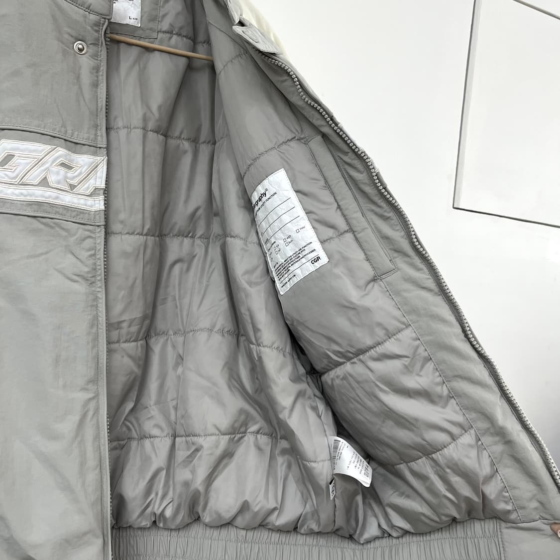 코드그라피 파이핑 그레이 바이커 점퍼 상품이미지7