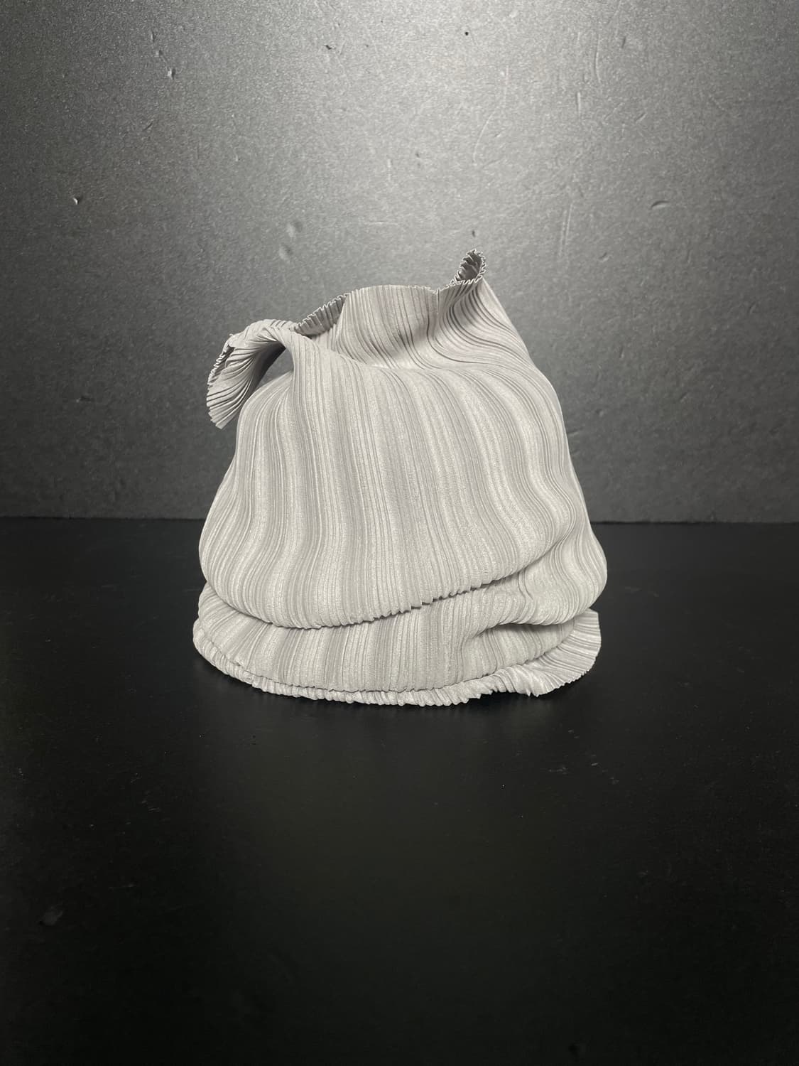 [F] 이세이 미야케 플리츠플리즈 넥워머 상품이미지1