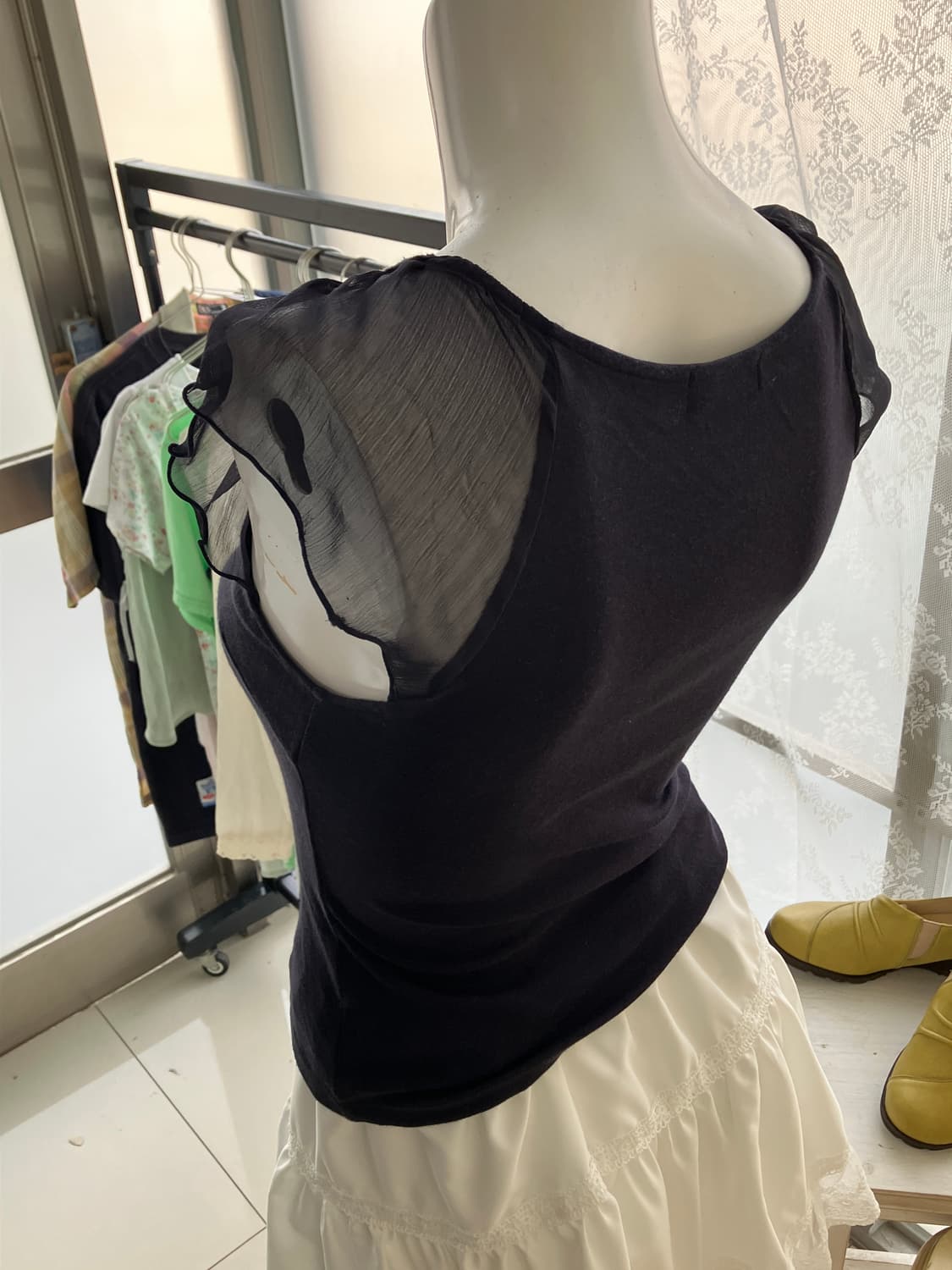 navy crochet shoulder sheer blouse 상품이미지2