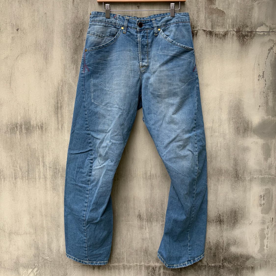 유럽판 리바이스 엔지니어드 진 신치백 상품이미지4