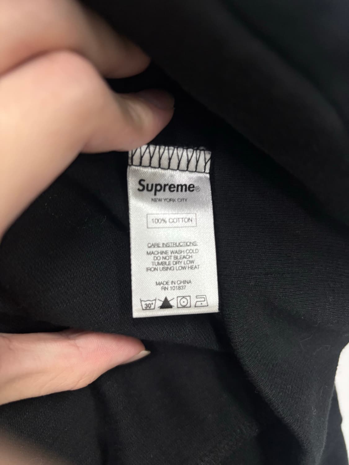 슈프림 후드티 상품이미지3