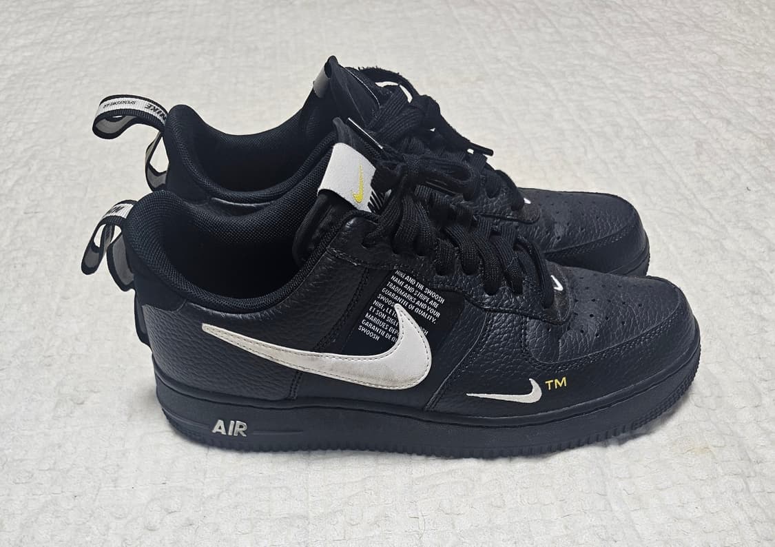 나이키 블랙에어포스 1 로우 유틸리티 블랙 화이트  260사이즈 상품이미지1