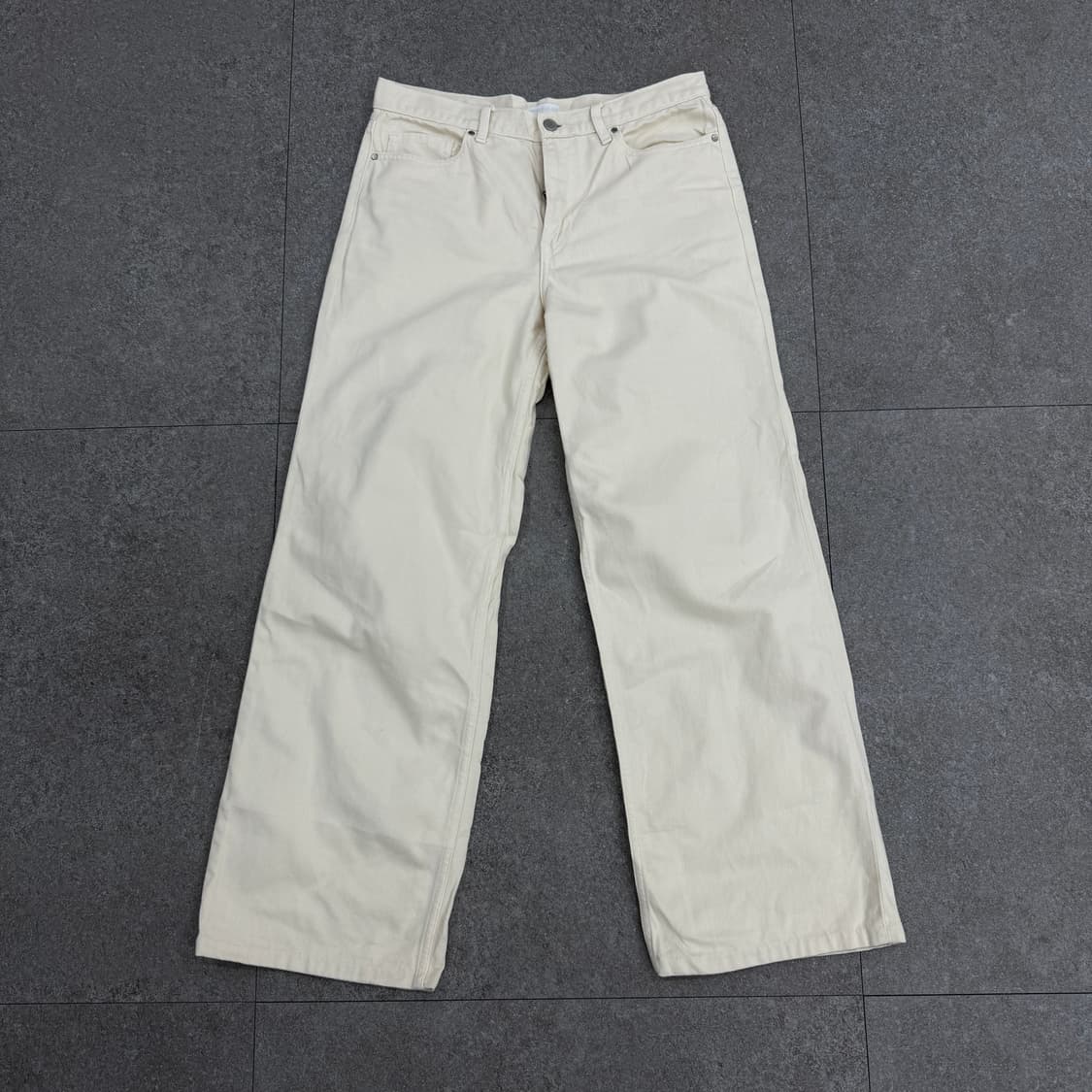 유니클로 베이지 남성 면바지 31인치 상품이미지3