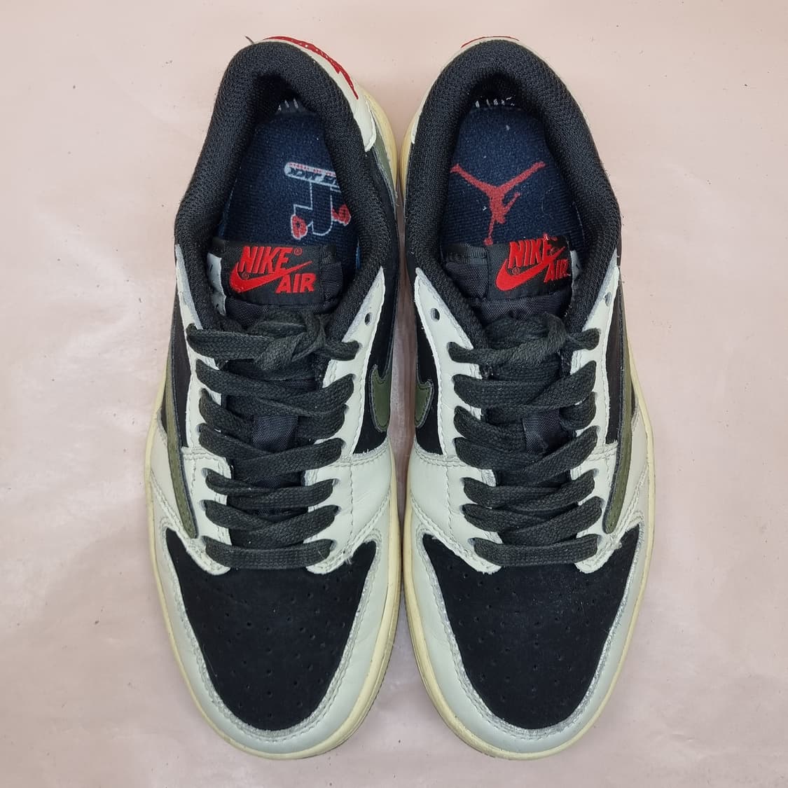 나이키 에어 조던1 트레비스 스캇 운동화 250 상품이미지2