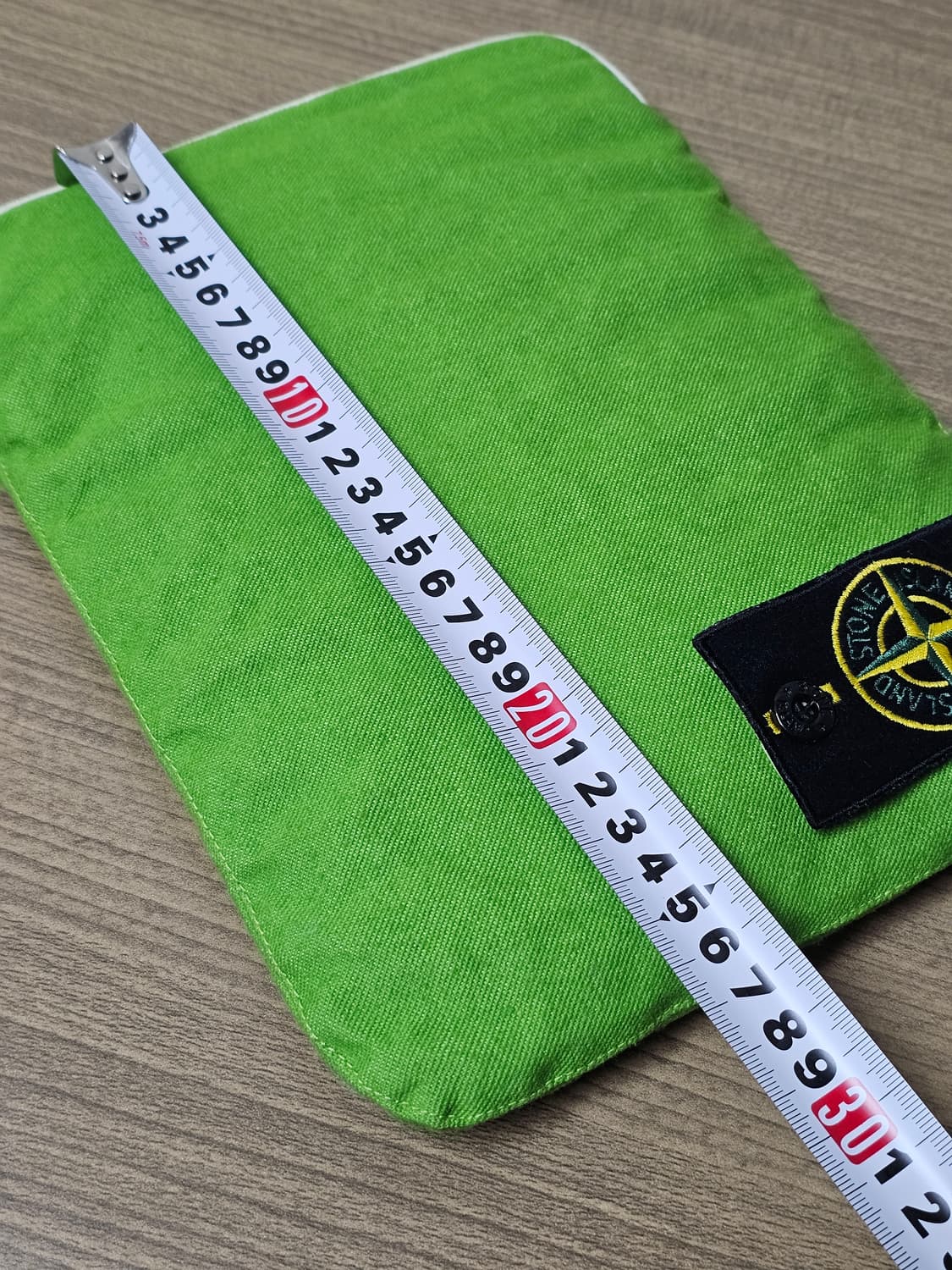 스톤아일랜드 와펜 클러치 상품이미지10