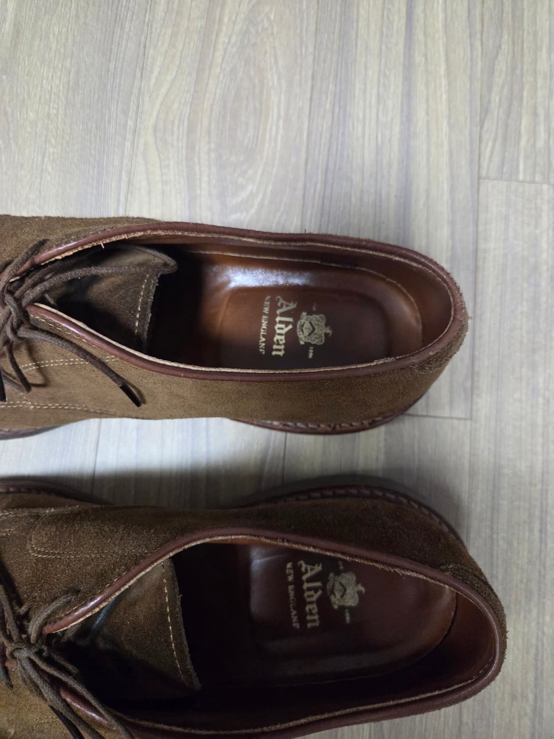 알든 702 9D 사이즈 판매 상품이미지7