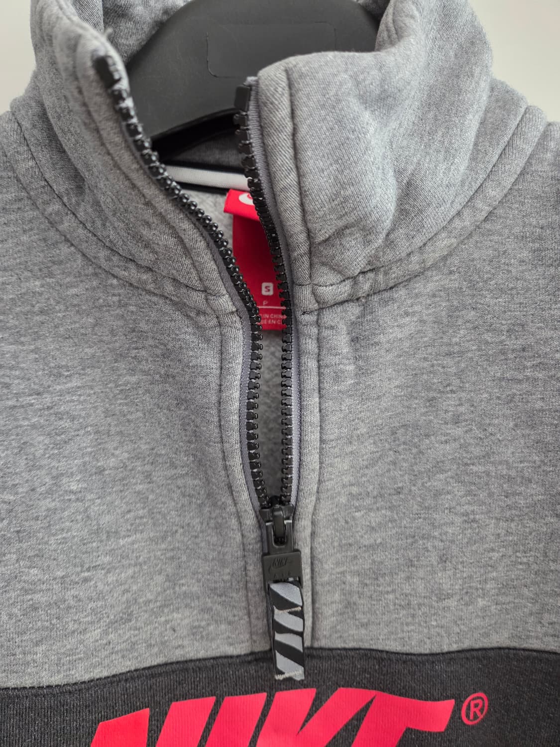 나이키 반집업 맨투맨 상품이미지2