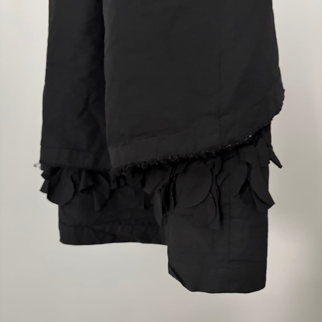 Side Transformed Ruffle Docking Skirt 상품이미지3