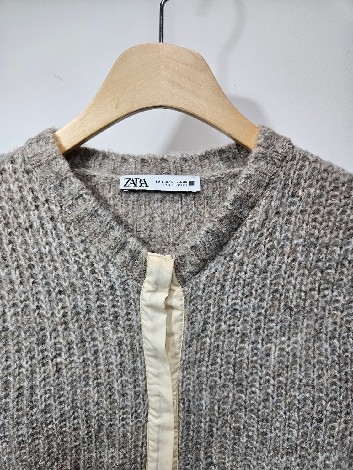 자라(ZARA) 포켓 니트 조끼 베스트 상품이미지2