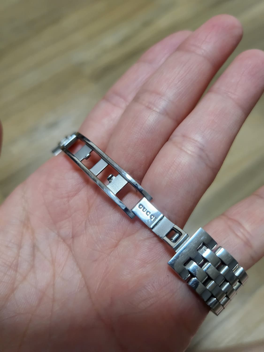 구찌 여성 메탈 시계 상품이미지7