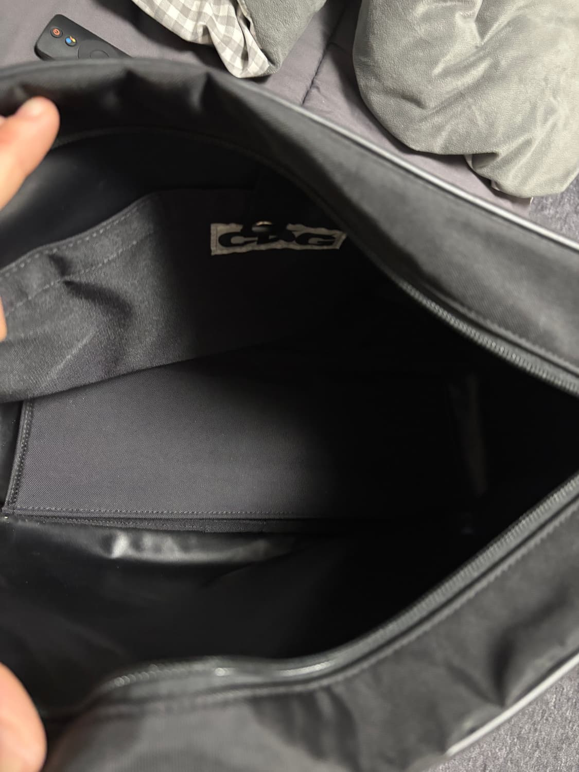 Cdg 꼼데가르송 크로스백 숄더백 L 상품이미지5